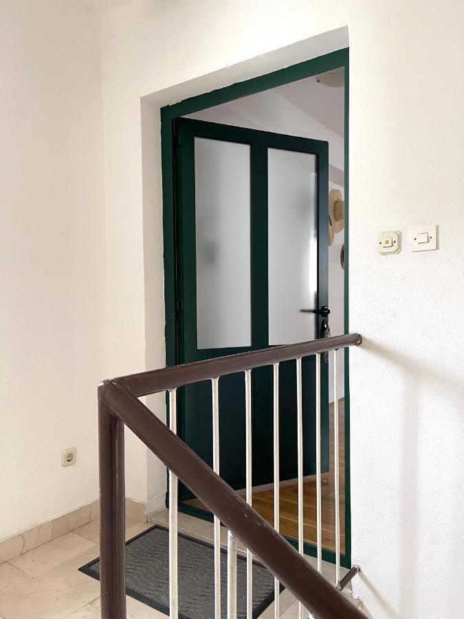 The Back Flat Apartment Split Bagian luar foto